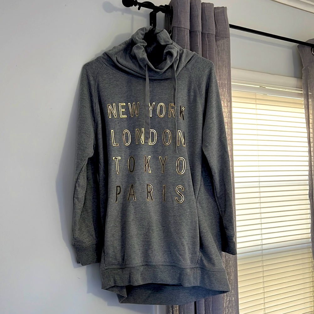 GAP Funnel Neck Sweatshirt